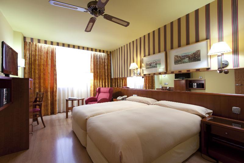 Hotel Ilunion Les Corts
